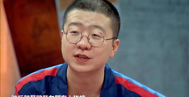 身为张歆艺就连张歆艺的好友大左也吐槽,张歆艺是走了狗