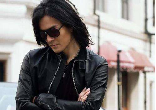 郑伊健:与"双琪"难逃七年之痒,却独宠娇妻7年,移居国外享福_蒙嘉慧