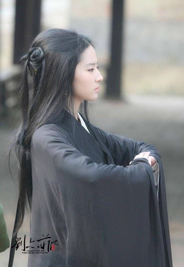 《铜雀台》中的刘亦菲,翩若惊鸿,美得让人惊艳_貂蝉_角色_红衣