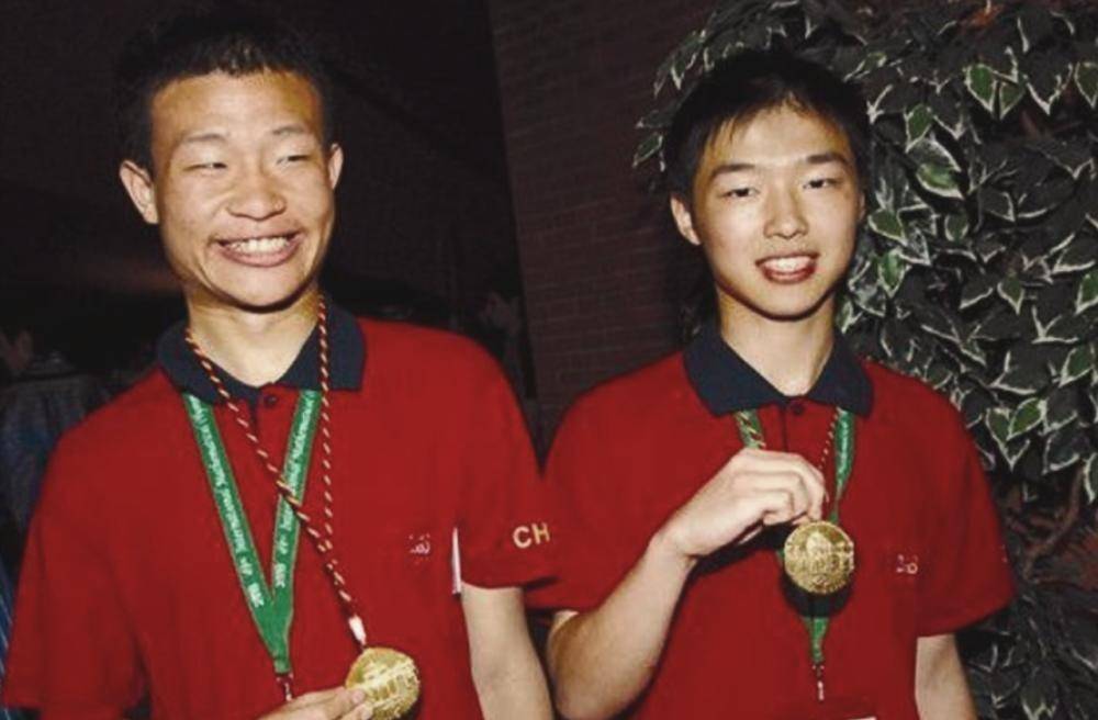 韦神韦东奕：哈佛大学为他打破百年校规，却被网民嘲笑找不到女友-韦神韦东奕采访