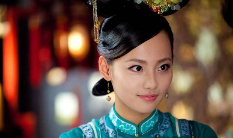 张嘉倪:琼瑶唯一没捧红的女主角,嫁给富二代老公后被宠成宝