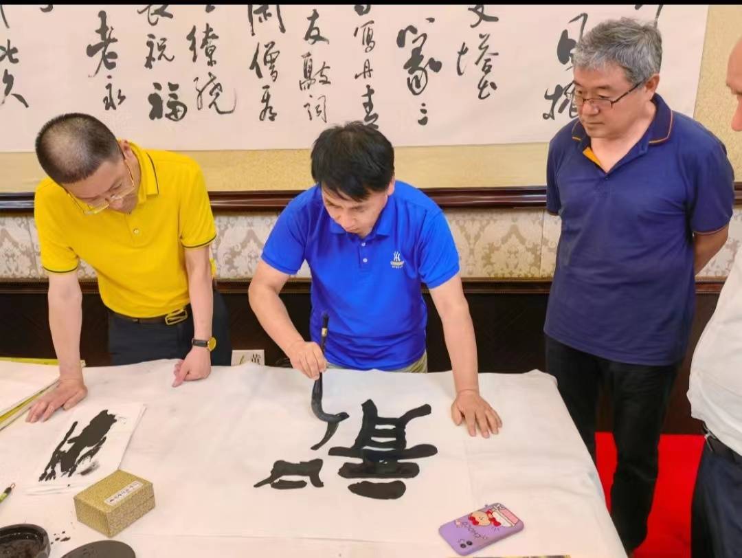 鲲)——当代著名书法家,民族英雄林则徐七世嫡外孙_先生_澳门_文化