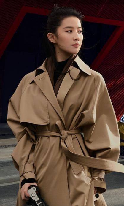 刘亦菲衣品有所提升,从没有眼光到倾国倾城,她是怎么做到的?