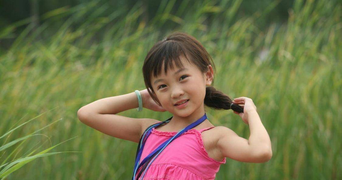 林妙可晒毕业照,奥运女孩已经长大,22岁的她为何被攻击多年?