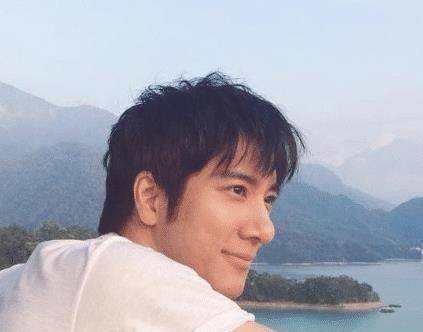 林俊杰约炮某男星妻子?