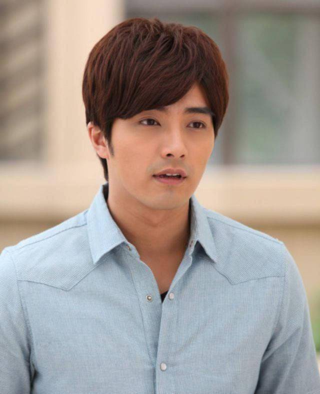 那些看着看着就过气的男星,贺军翔太可惜,他反倒成人生赢家_汪东城