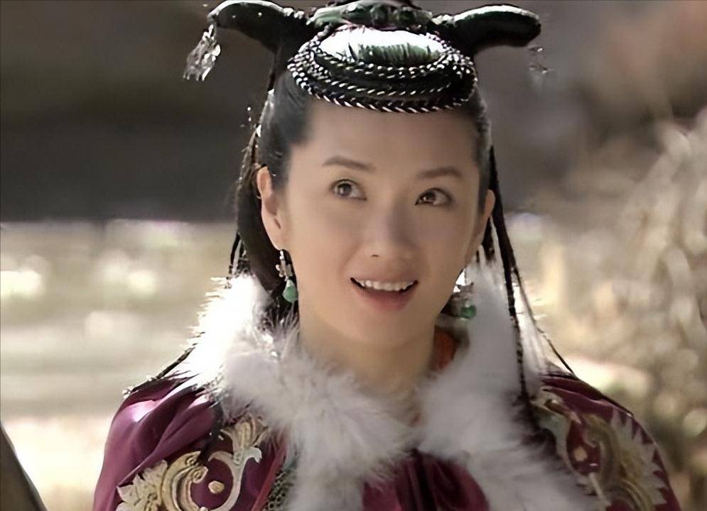 刚出场就被她爹武攸德给卖了,为了替自己脱罪,武攸德把自己的女儿送给