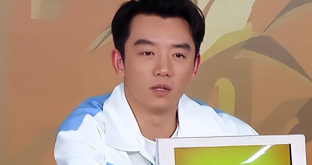 "后悔莫及"杨颖:两次截胡赵丽颖角色,踹掉黄晓明后资源逆跌_baby_郑恺