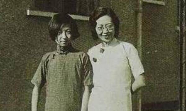张爱玲25年前孤独死在出租屋,四条遗嘱令人心痛,尤其第四条_父亲_遗书