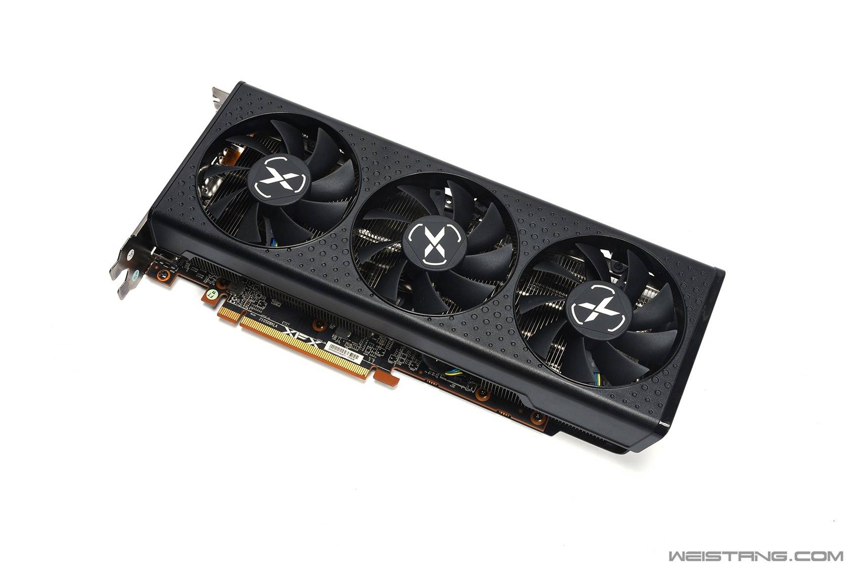 讯景rx7600黑狼显卡评测_散热_核心_游戏