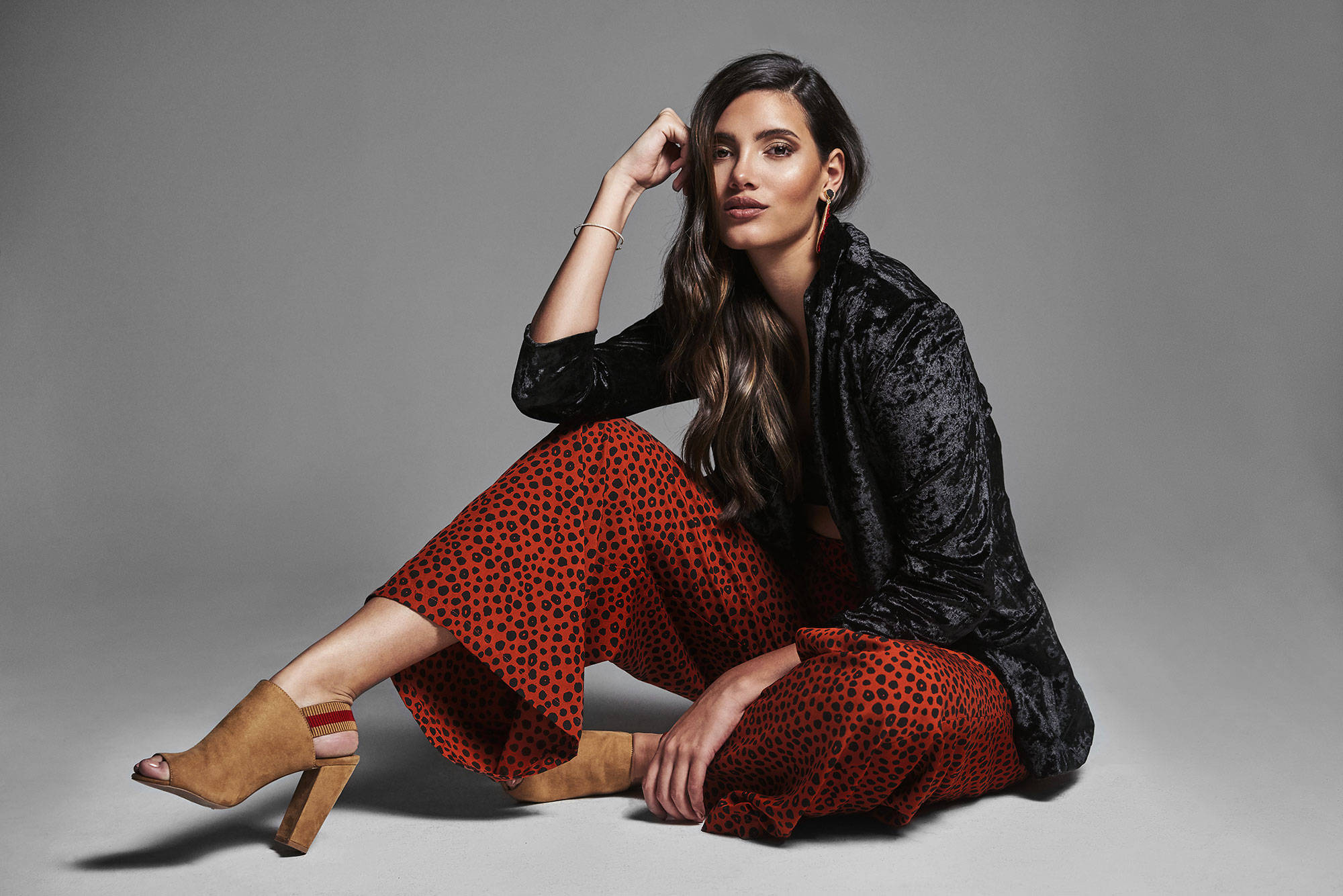 female 波多黎各 斯蒂芬妮·德尔·瓦莱(stephanie del valle)_az