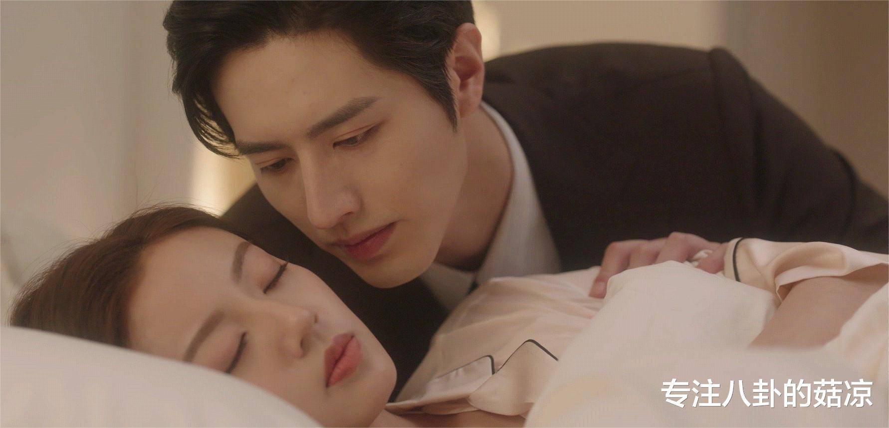 新一部甜宠剧来袭,疯批霸总vs双面女秘,虐心痴恋_顾译_爱情_乔净