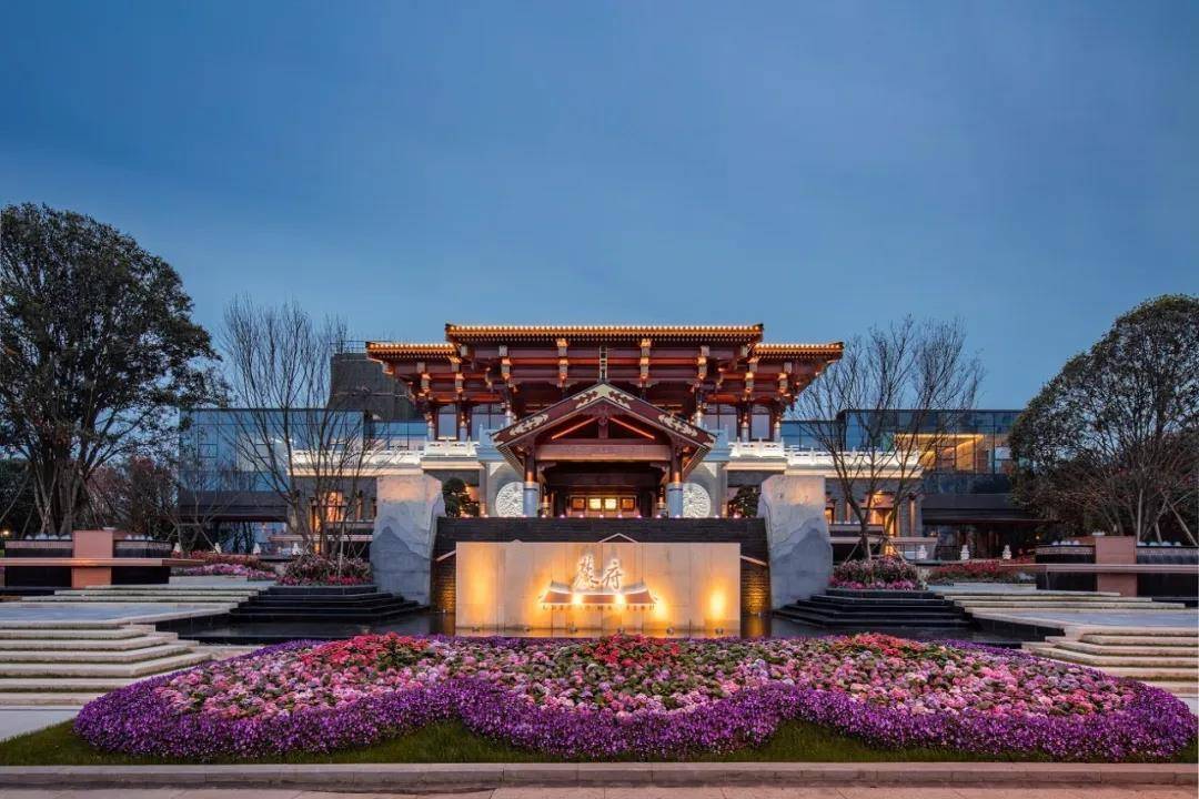 成都买房推荐-天府新区【麓府大院】-产业核心环伺,占据核心腹地位置