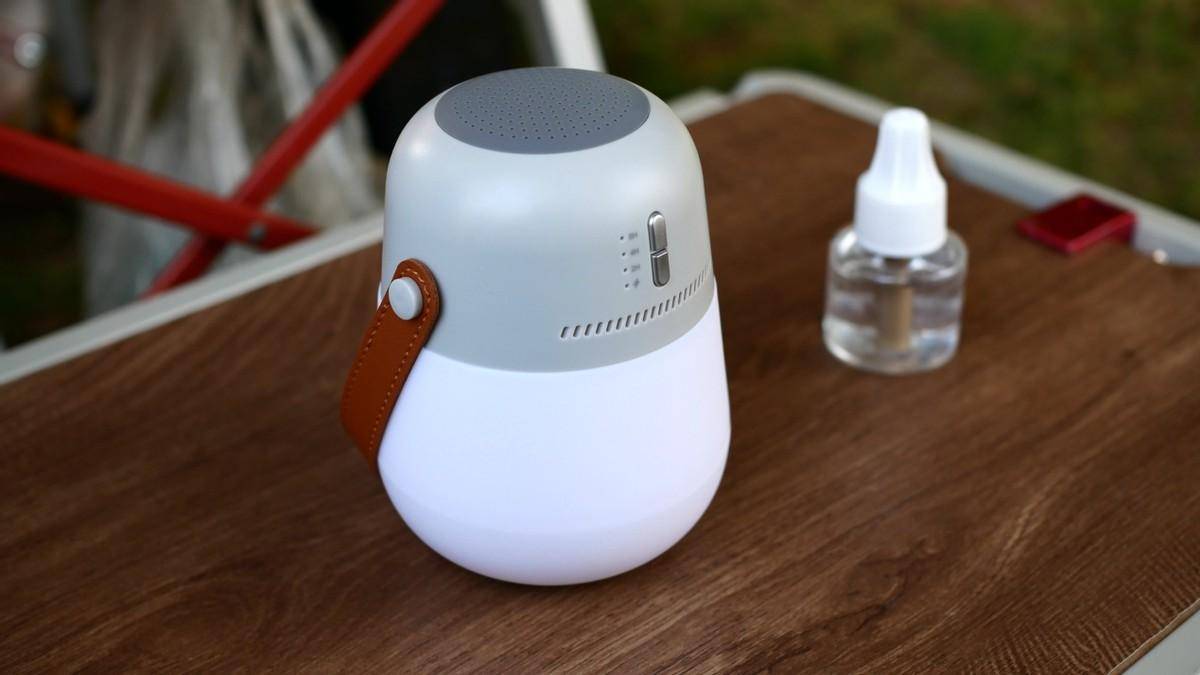 夏季露营好物分享:纳拓小白驱蚊营灯,精致与氛围兼顾,还能驱蚊