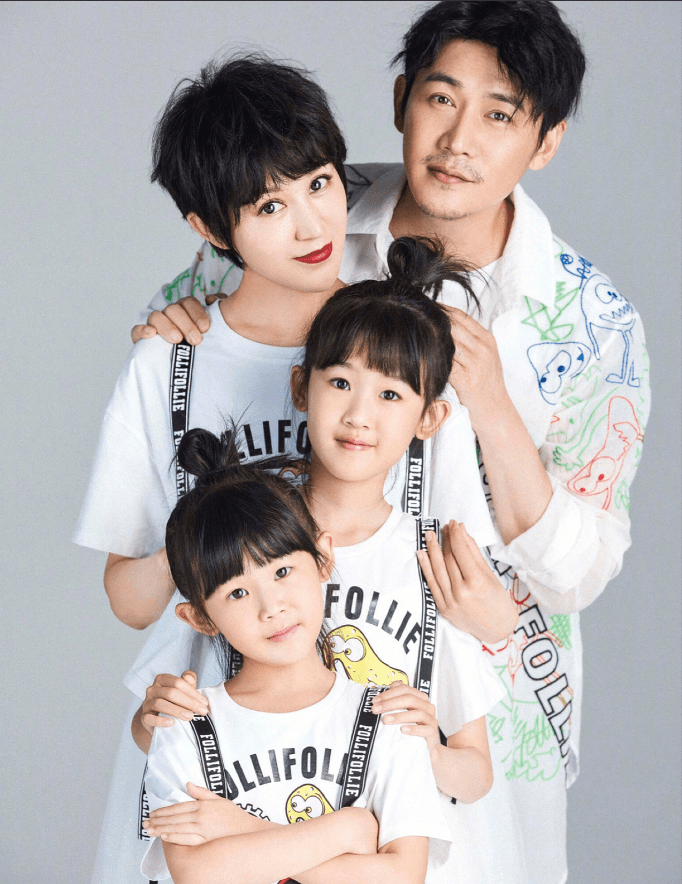 热点汇总:"牵手门"女主私照曝光,成毅受伤,贾玲减重100斤!