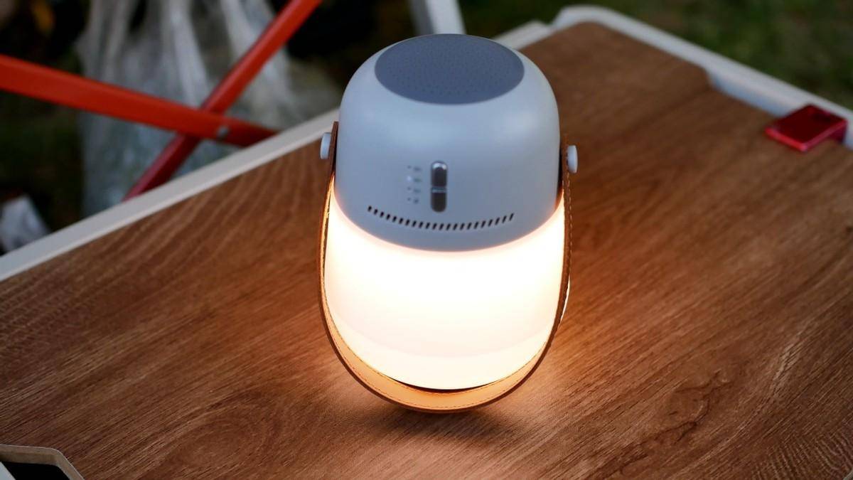 夏季露营好物分享:纳拓小白驱蚊营灯,精致与氛围兼顾,还能驱蚊