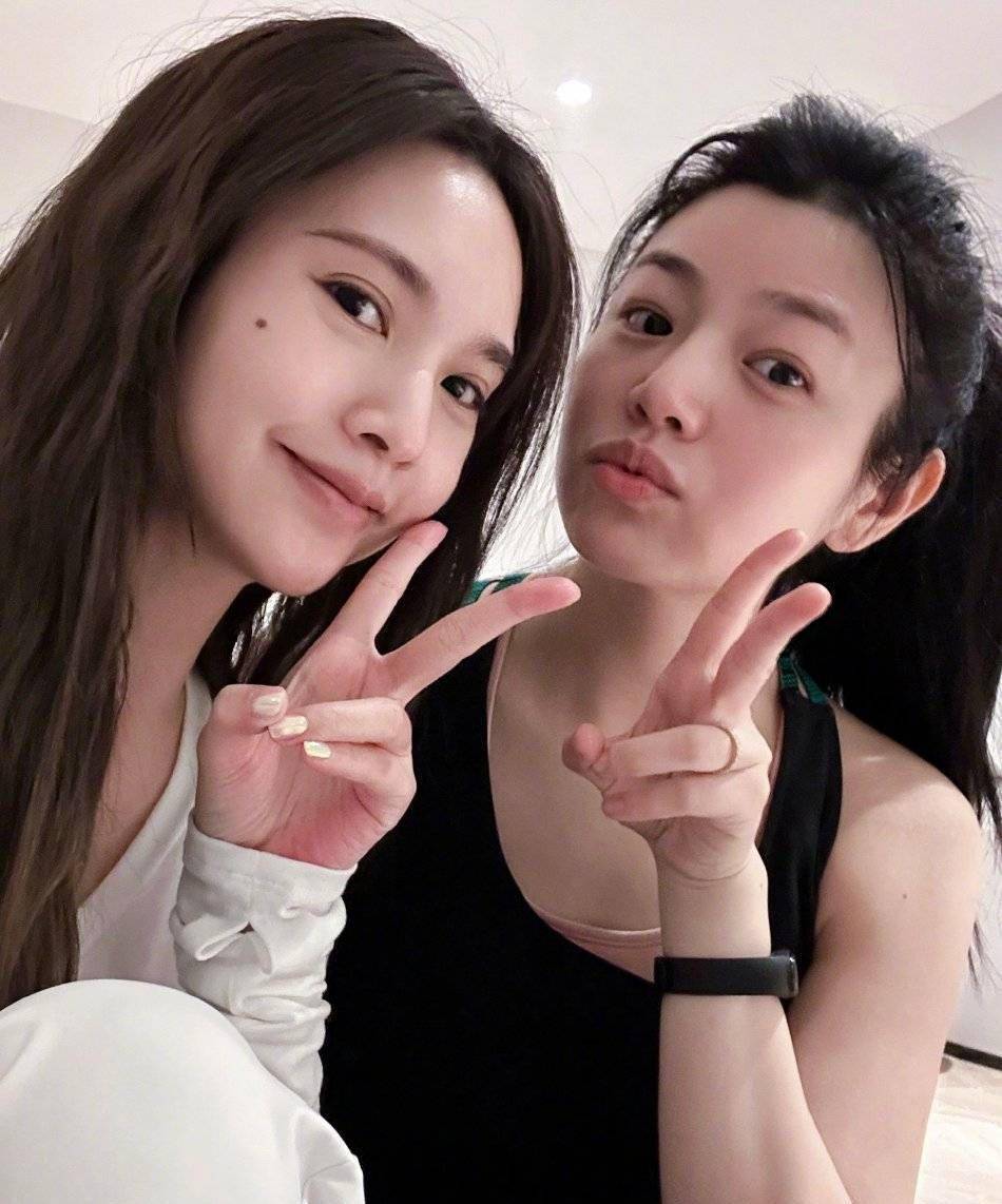 5月31日,是她的生日,好友杨丞琳发微博为其庆生,她发文表示,可以感觉