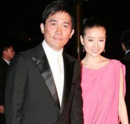 清纯玉女董洁的堕落史,不爱帅哥偏选"丑男"_张艺谋_因为_爱情