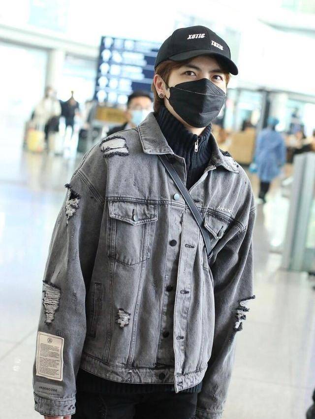 原创
            人称“沪上皇”的秦奋到底多有钱？（沪上皇秦奋的家世）