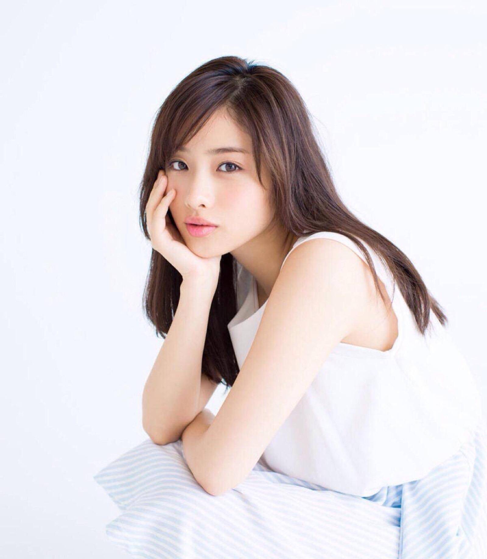 日剧女神石原里美闪婚!老公身份曝光,爱情甜蜜_交往_消息_灰姑娘