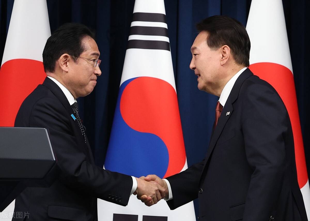 中日韩团结合作,组建联合军队,搞经济一体化,将实现亚洲共同体_卢载宪