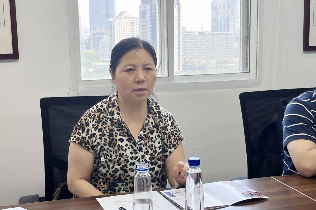 省工信厅大数据产业处一级调研员冯艳玲率队莅临苏信会指导交流