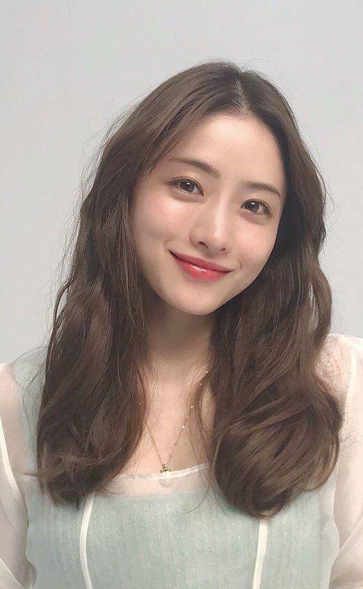 石原里美侧颜好看的过分!