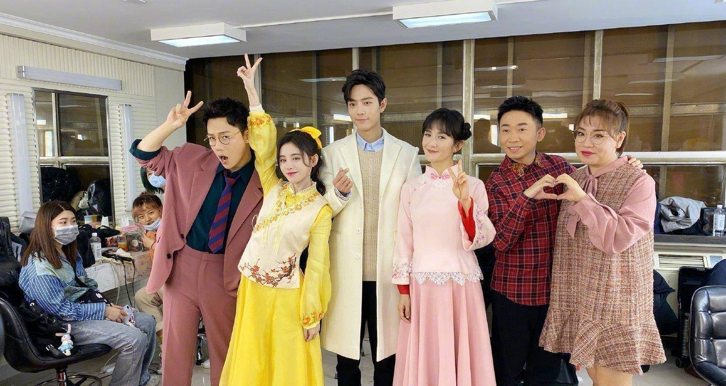 谁说肖战谢娜小品太尬?看懂小品的人都哭了!_女孩_鞠婧祎_对象