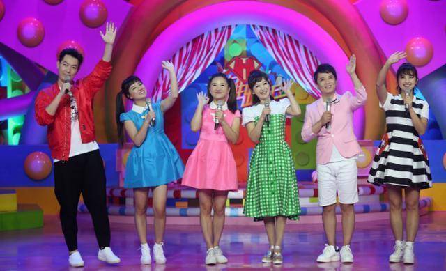 她是我们童年回忆,我们称她是"小鹿姐姐",如今她变得怎么样了_节目