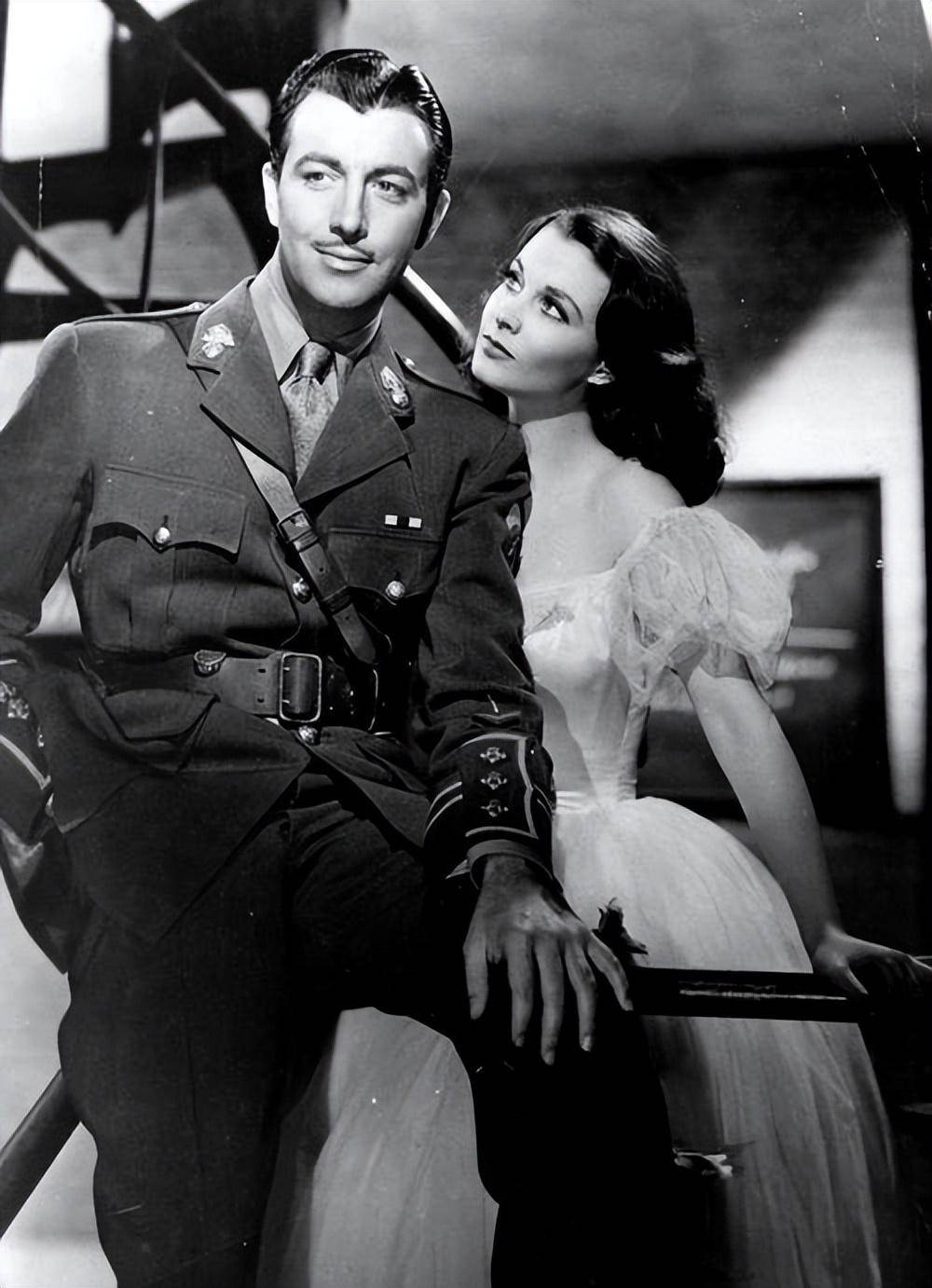 《魂断蓝桥》:描绘了战争对人们的影响,表达了面临困境时的勇气_电影