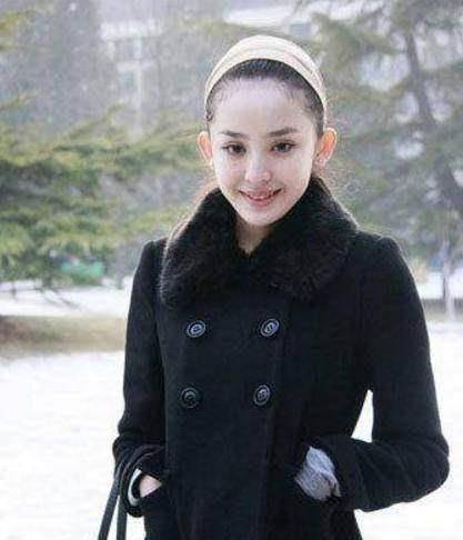 与顶着"最美考生"的头衔被选进北影的古力娜扎不同,王莎莎最终无缘