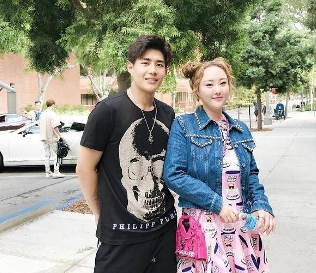 给唐嫣送水果,没想到后来被她签下,力捧成为男主_于济玮_角色_年级