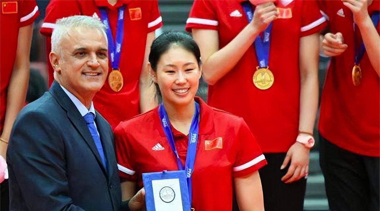 颜妮退役后在做什么?早年时尚照太养眼36岁单身_郎平_训练_奥运会