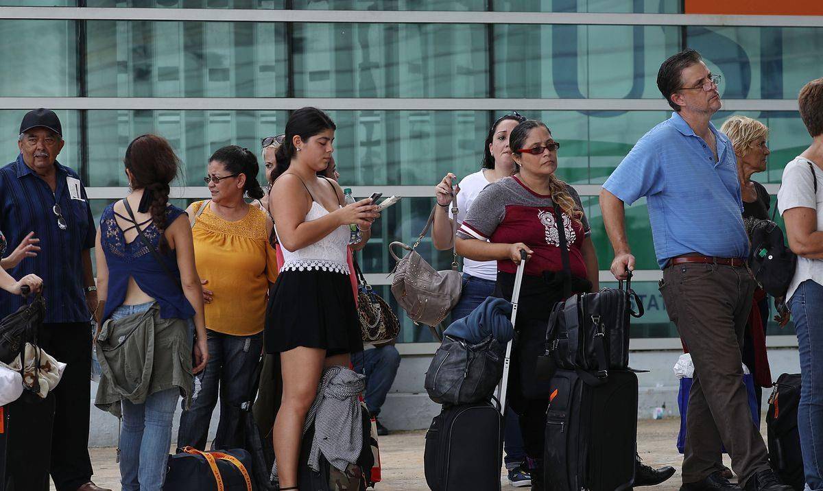 波多黎各个方面越来越美国化,但是放眼美国,更是无暇顾及波多黎各人