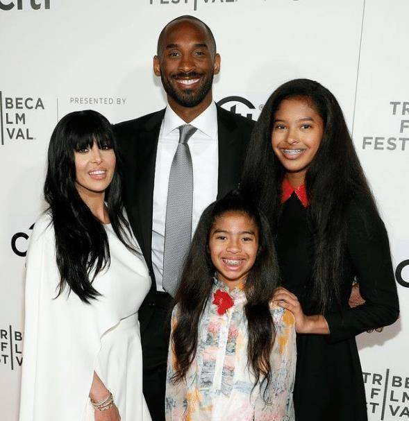 头像改为丈夫和女儿合照,科比子瓦妮莎:感谢数百万人支持_照片_gigi