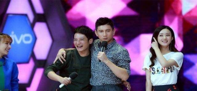 说到湖南台两大综艺节目《天天向上》和《快乐大本营》,大家都不会