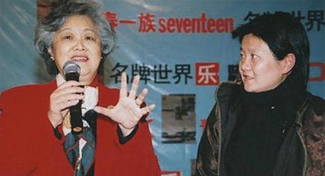 原创            洪晃：妈妈在上海买的房子，都不敢跟别人说，怕会被别人笑话-洪晃家的房子