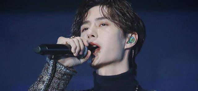 王一博唱歌不好听?_声音_肖战_主题曲