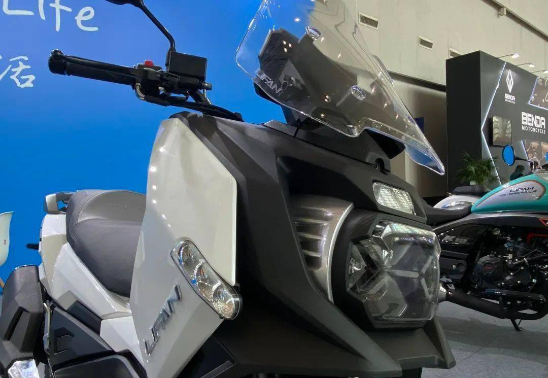 力帆kpv350大踏板亮相重庆车展,近期即将上市!_搜狐汽车_搜狐网