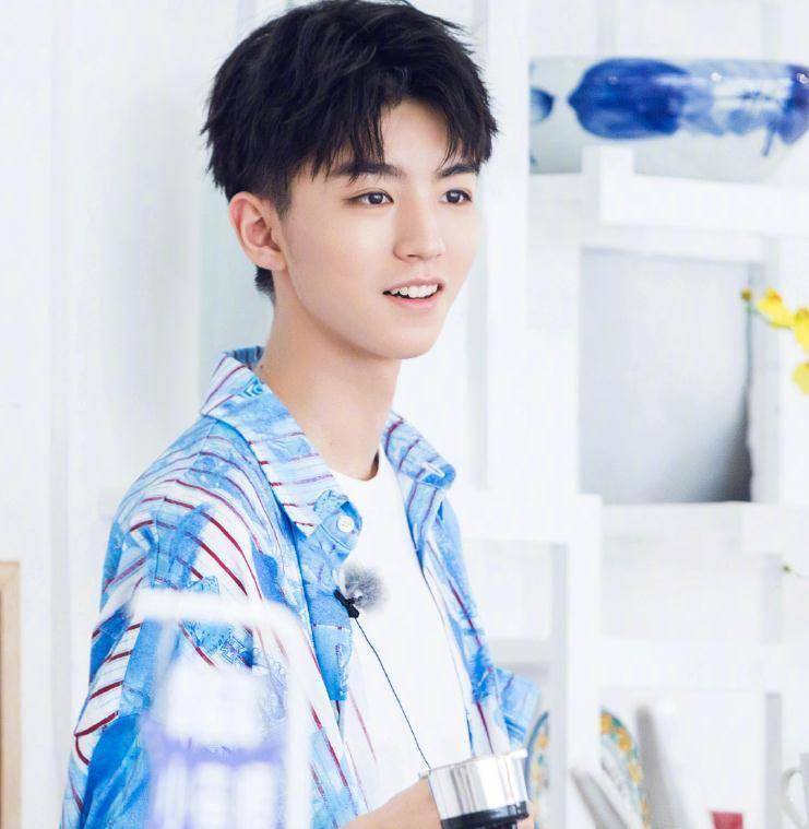 王俊凯20岁生日快乐!