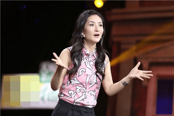 谢娜曾给她演配角,因辞演小燕子角色痛哭流涕,如今混成这样_李婷宜