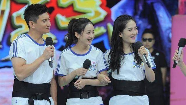 王一博,赵丽颖"珠联璧合",必将绽放《有翡》之光_表演_谢娜_演艺