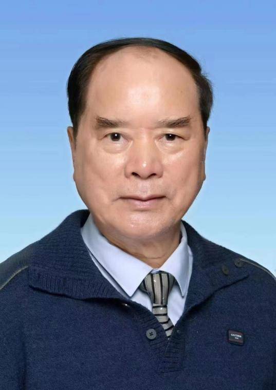 画家谢雨泽荣获第二届北京书画精英作品展金奖并受领导颁奖_先生_中央