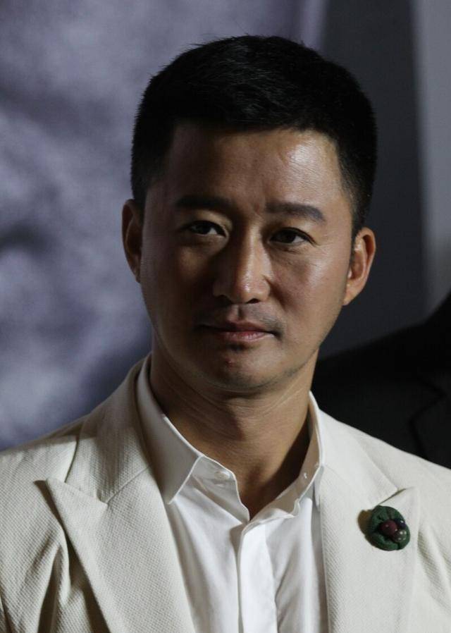 吴京:一个平凡的艺人,一直在为传递正能量而努力前行_电影_观众_票房