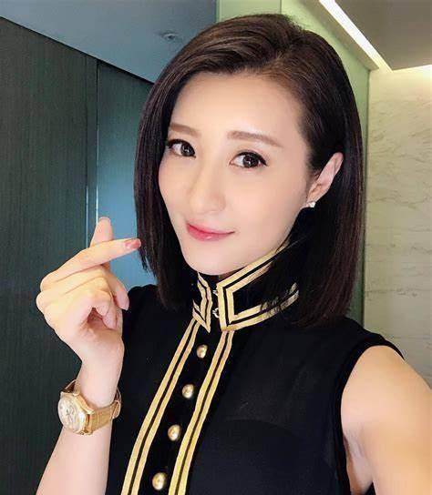 女星林夏薇终回应视后争议,鞭策自己称不辜负奖项_网友_钟嘉欣_作品