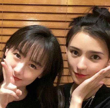 当她和张予曦同台扮演四大美女,成毅后悔都来不及_cos_网友_女生