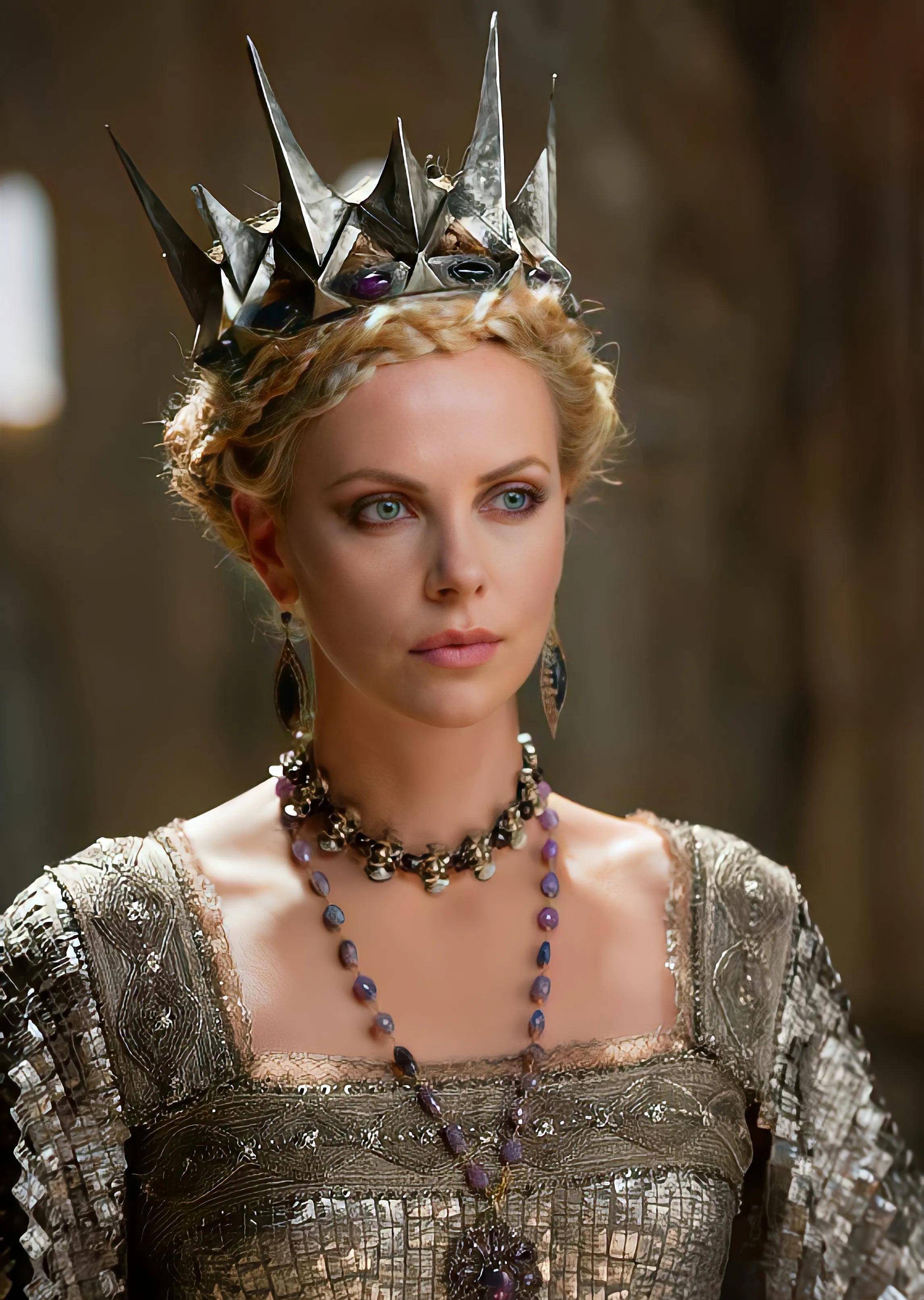 《白雪公主与猎人》,当皇后与公主出现的那一刻,原谅我,这一次我选择