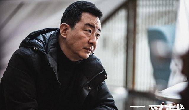 今年终于有部敢叫板的了!_陈建斌_流量_三叉戟