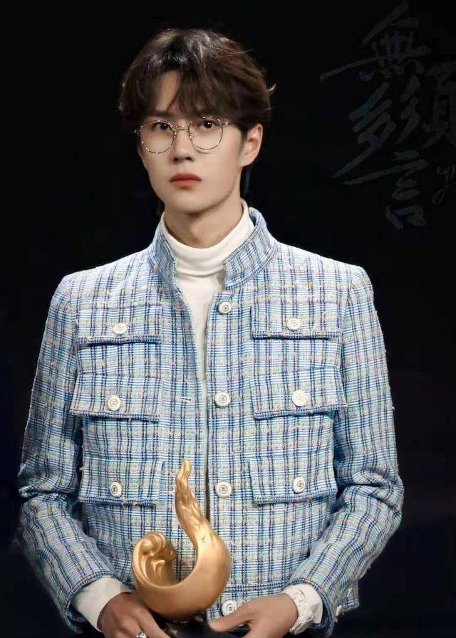 姚安娜点名王一博?