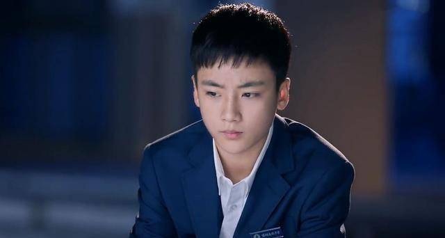 娱乐你问我答之:张翰的现状如何?宋茜宋威龙有情况没有?